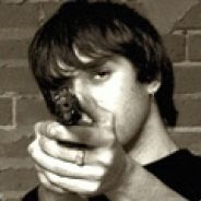 Classic gun-pointing forum avatar from the edgy era