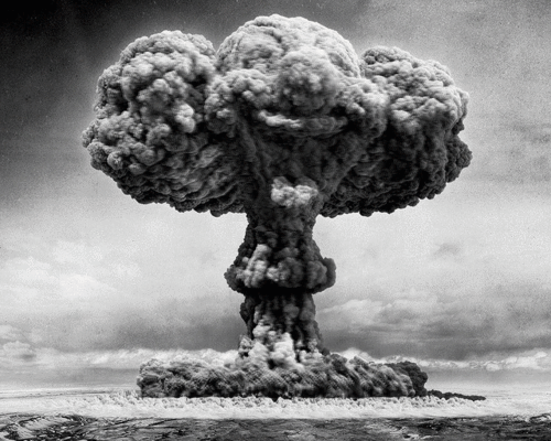Classic mushroom cloud photo, oddly posted in VPN thread