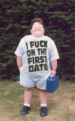 Classic forum troll pic: kid's shirt says it all